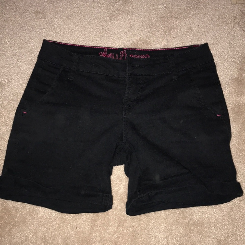 Black mid thigh shorts